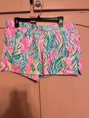 Lilly Pulitzer Pink Tropical Leaf Print Shorts
